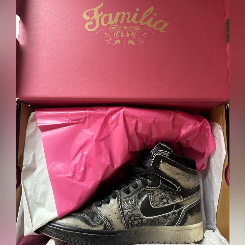 Nike Air Jordan 1 Dia de Los Muertos Special Edition